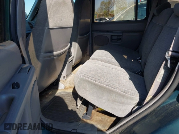 1996 Ford Explorer XL with VIN 1FMDU34XXTUB71605, listed as a IAAI auction lot 41982901 with 190,179 mi miles and . Bid and sale history available at DreamBid. Image 8.