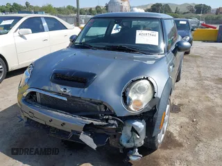 2007 MINI Hardtop S with VIN WMWMF73597TL86892, listed as a IAAI auction lot 42157544 with 93,097 mi miles and . Bid and sale history available at DreamBid. Image 6.