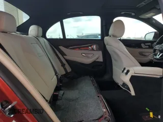 2019 Mercedes-Benz E 300 with VIN WDDZF4JB8KA511164, listed as a Copart auction lot 63814545 with Not provided miles and Clean title. Bid and sale history available at DreamBid. Image 10.
