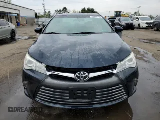 2017 Toyota Camry XLE with VIN 4T1BF1FK5HU678538, listed as a Copart auction lot 54817755 with 72,718 mi miles and Salvage Title. Bid and sale history available at DreamBid. Image 5.