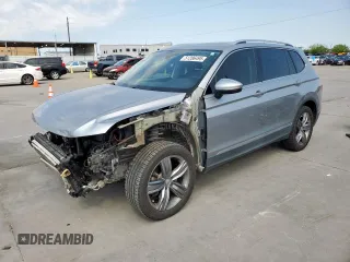 2020 Volkswagen Tiguan SE with VIN 3VV2B7AX0LM060645, listed as a Copart auction lot 51286495 with 63,274 mi miles and Salvage Title. Bid and sale history available at DreamBid. Image 1.