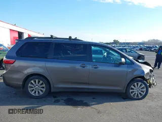 2017 Toyota Sienna LE with VIN 5TDJZ3DC2HS154993, listed as a IAAI auction lot 41372165 with 151,300 mi miles. Bid and sale history available at carsss.com. Image 14.