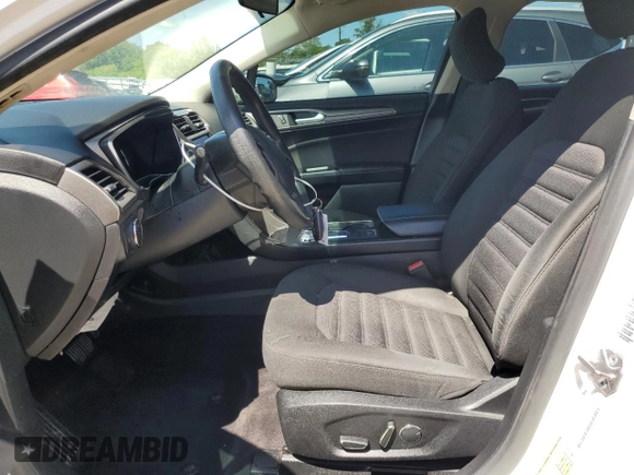2017 Ford Fusion SE z VIN 3FA6P0H70HR328463, wystawiony jako Copart lot #57768095 z przebiegiem 115 950 mil mil oraz Nie do naprawy • Non repairable. Historia ofert i sprzedaży dostępna na DreamBid. Obrazek 7.
