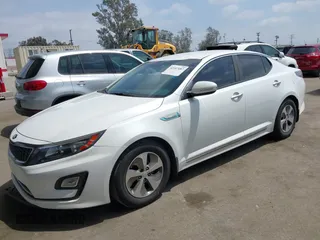 2016 Kia Optima z VIN KNAGM4ADXG5095799, wystawiony jako IAAI lot #42107487 z przebiegiem 112 831 mil mil oraz . Historia ofert i sprzedaży dostępna na DreamBid. Obrazek 14.