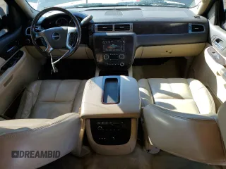 2007 GMC Yukon Denali с VIN 1GKFK63817J238800, выставлен на аукционе Copart как лот 58230625 с пробегом 245 661 миль миль и На запчасти • Non repairable. История ставок и продаж доступна на DreamBid. Изображение 8.
