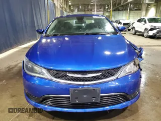 2017 Chrysler 200 Touring with VIN 1C3CCCFB1HN512206, listed as a Copart auction lot 45004365 with 123,797 mi miles and Clean Title. Bid and sale history available at carsss.com. Image 5.