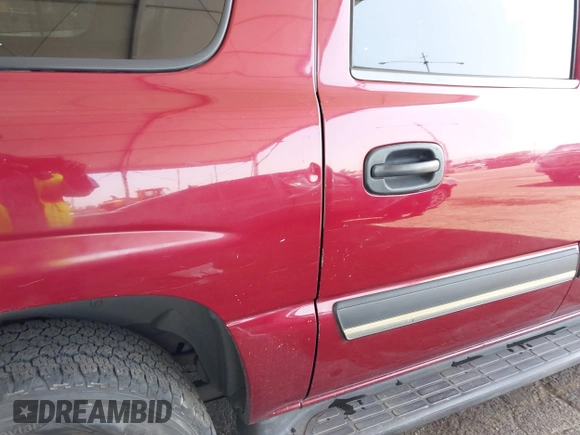 2004 Chevrolet Suburban LT with VIN 3GNEC16T24G299603, listed as a IAAI auction lot 42539177 with 270,744 mi miles and . Bid and sale history available at DreamBid. Image 12.