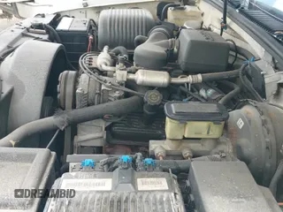 1997 Chevrolet Silverado 1500 with VIN 1GCEK19R0VE113805, listed as a IAAI auction lot 42306711 with 228,302 mi miles and . Bid and sale history available at DreamBid. Image 12.