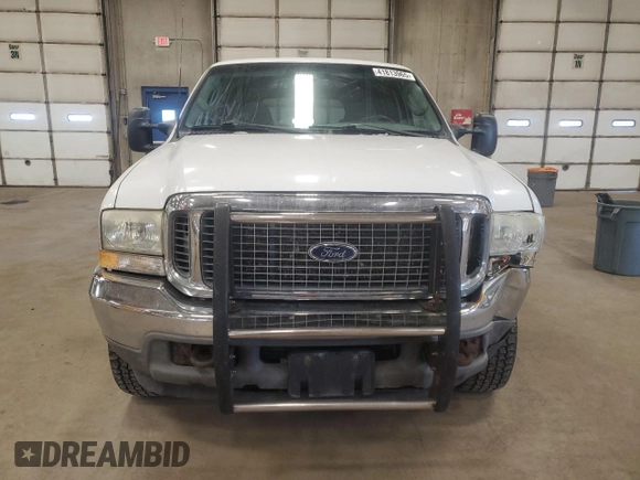 2003 Ford Excursion XLT with VIN 1FMNU41S53ED48526, listed as a Copart auction lot 41813965 with 190,952 mi miles and Salvage title. Bid and sale history available at DreamBid. Image 5.