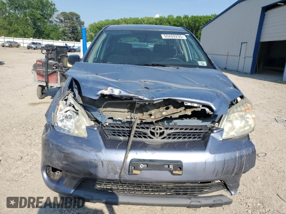 2006 Toyota Matrix STD z VIN 2T1KR32E26C589169, wystawiony jako Copart lot #55269295 z przebiegiem 143 509 mil mil oraz Szkoda całkowita • Salvage title. Historia ofert i sprzedaży dostępna na DreamBid. Obrazek 5.