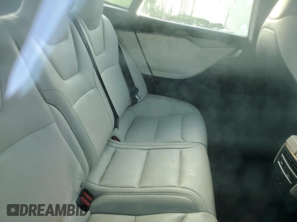 2021 Tesla Model S Long Range Plus z VIN 5YJSA1E23MF425368, wystawiony jako Copart lot #73956634 z przebiegiem Nie podano mil oraz Nie do naprawy • Non repairable. Historia ofert i sprzedaży dostępna na DreamBid. Obrazek 11.