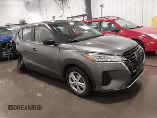 2021 Nissan Kicks S with VIN 3N1CP5BV8ML505021, listed as a IAAI auction lot 41771201 with 69,402 mi miles. Bid and sale history available at carsss.com. Image 1.