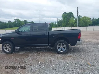2018 Ram 1500 Tradesman с VIN 1C6RR7KM1JS227300, выставлен на аукционе IAAI как лот 42205971 с пробегом 109 104 миль миль и . История ставок и продаж доступна на DreamBid. Изображение 14.