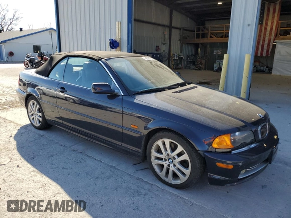 2002 BMW 3 Series 330Ci with VIN WBABS53472JU92714, listed as a Copart auction lot 42756725 with 151,822 mi miles and Clean Title. Bid and sale history available at carsss.com. Image 4.