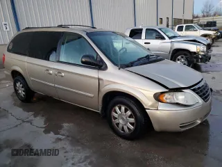 2006 Chrysler Town & Country Touring with VIN 2A4GP54L76R766506, listed as a Copart auction lot 48345115 with Not Provided miles and Salvage Title. Bid and sale history available at DreamBid. Image 4.