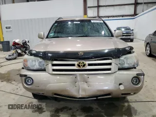 2004 Toyota Highlander z VIN JTEEP21A640020002, wystawiony jako Copart lot #51777285 z przebiegiem 102 011 mil mil oraz Nie do naprawy • Non repairable. Historia ofert i sprzedaży dostępna na DreamBid. Obrazek 5.