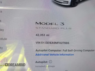 2021 Tesla Model 3 Standard Range Plus z VIN 5YJ3E1EA9MF027985, wystawiony jako IAAI lot #42045254 z przebiegiem 42 353 mil mil oraz . Historia ofert i sprzedaży dostępna na DreamBid. Obrazek 15.