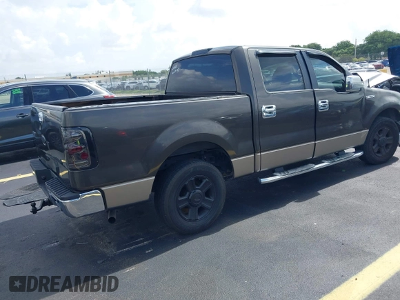 2006 Ford F-150 XLT с VIN 1FTPW12556FA47557, выставлен на аукционе IAAI как лот 42657262 с пробегом Не указан миль и . История ставок и продаж доступна на DreamBid. Изображение 4.