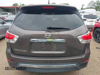 2015 Nissan Pathfinder SV with VIN 5N1AR2MN0FC622662, listed as a IAAI auction lot 39660676 with 171,421 mi miles. Bid and sale history available at carsss.com. Image 17.