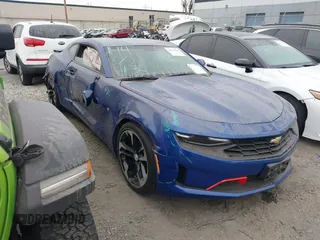 2020 Chevrolet Camaro 1LT with VIN 1G1FB1RS1L0108333, listed as a IAAI auction lot 42293943 with 29,946 mi miles and . Bid and sale history available at DreamBid. Image 1.