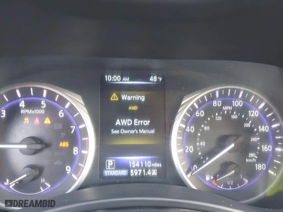2015 Infiniti Q50 Premium with VIN JN1BV7AR4FM424012, listed as a IAAI auction lot 41821323 with 154,110 mi miles. Bid and sale history available at carsss.com. Image 7.
