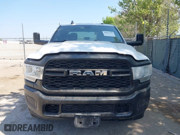 2022 Ram 2500 Tradesman with VIN 3C6UR5HJ1NG202731, listed as a IAAI auction lot 41851223 with 96,715 mi miles. Bid and sale history available at carsss.com. Image 12.