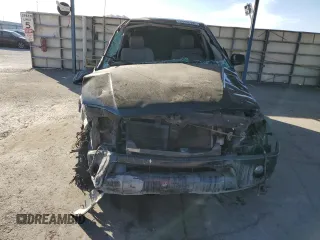2010 Nissan Frontier LE with VIN 1N6AD0EV5AC446672, listed as a Copart auction lot 89176925 with 107,171 mi miles and Salvage title. Bid and sale history available at DreamBid. Image 5.