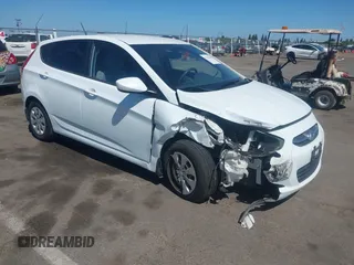 2016 Hyundai Accent SE z VIN KMHCT5AE1GU239180, wystawiony jako IAAI lot #42334801 z przebiegiem 101 571 mil mil oraz . Historia ofert i sprzedaży dostępna na DreamBid. Obrazek 1.
