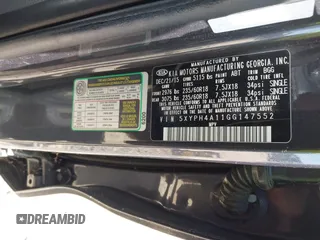 2016 Kia Sorento EX with VIN 5XYPH4A11GG147552, listed as a IAAI auction lot 41984320 with 106,494 mi miles. Bid and sale history available at carsss.com. Image 9.
