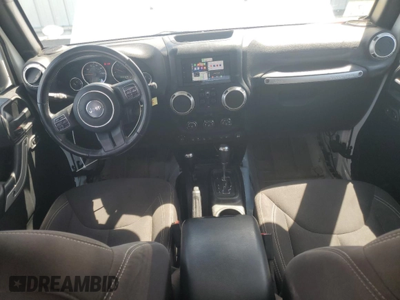 2017 Jeep Wrangler Unlimited 75th Anniversary z VIN 1C4BJWEG6HL636575, wystawiony jako Copart lot #54149875 z przebiegiem 129 721 mil mil oraz Szkoda całkowita • Salvage title. Historia ofert i sprzedaży dostępna na DreamBid. Obrazek 8.