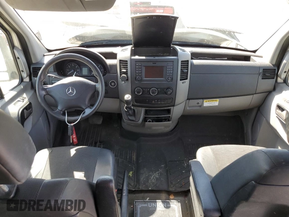 2016 Mercedes-Benz Sprinter with VIN WD4PE7DD0GP183493, listed as a Copart auction lot 69262844 with 1,000 mi miles and Salvage Title. Bid and sale history available at DreamBid. Image 8.