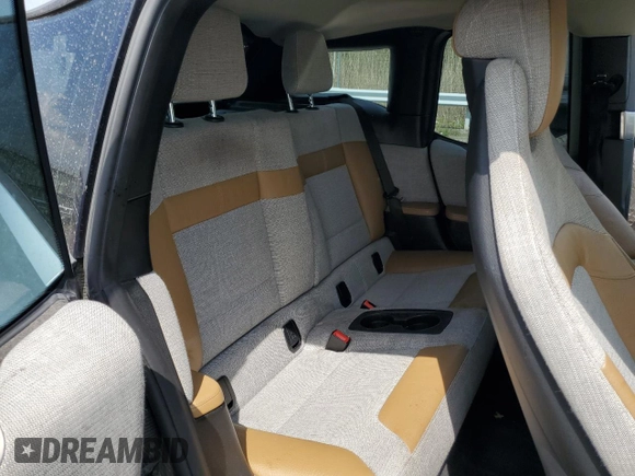 2014 BMW i3 z VIN WBY1Z2C5XEVX51161, wystawiony jako Copart lot #55044855 z przebiegiem 71 232 mil mil oraz Czysty tytuł • Clean title. Historia ofert i sprzedaży dostępna na DreamBid. Obrazek 10.