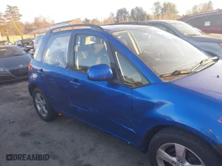 2012 Suzuki SX4 Crossover with VIN JS2YB5A34C6305897, listed as a IAAI auction lot 41176649 with 98,460 mi miles. Bid and sale history available at carsss.com. Image 6.