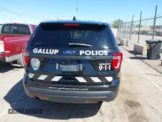 2017 Ford Police Interceptor Utility с VIN 1FM5K8AT0HGD14009, выставлен на аукционе IAAI как лот 42050424 с пробегом 100 050 миль миль и . История ставок и продаж доступна на DreamBid. Изображение 17.