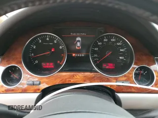 2007 Audi A8 4.2L z VIN WAUMV44E17N007856, wystawiony jako Copart lot #58255675 z przebiegiem 125 804 mil mil oraz Szkody całkowita. Historia ofert i sprzedaży dostępna na DreamBid. Obrazek 9.