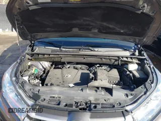 2019 Toyota Highlander LE with VIN 5TDBZRFH7KS978415, listed as a IAAI auction lot 41653130 with 101,245 mi miles and . Bid and sale history available at DreamBid. Image 10.