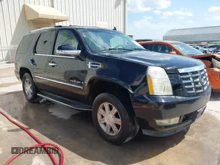 2007 Cadillac Escalade with VIN 1GYFK63807R218352, listed as a IAAI auction lot 42588661 with 214,631 mi miles and . Bid and sale history available at DreamBid. Image 1.