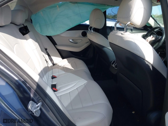 2015 Mercedes-Benz C-Class C 300 with VIN 55SWF4JB7FU084505, listed as a IAAI auction lot 41932523 with 1 mi miles. Bid and sale history available at carsss.com. Image 8.