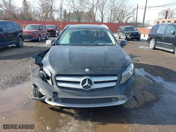 2015 Mercedes-Benz GLA-Class GLA 250 with VIN WDCTG4GB9FJ058239, listed as a IAAI auction lot 41469344 with NaN miles. Bid and sale history available at carsss.com. Image 12.