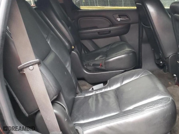 2008 Cadillac Escalade with VIN 1GYFK63808R272767, listed as a Copart auction lot 52101235 with 215,387 mi miles and Clean Title. Bid and sale history available at carsss.com. Image 11.