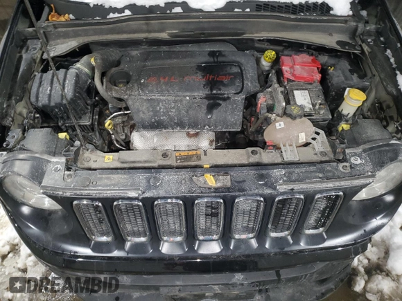 2018 Jeep Renegade Sport with VIN ZACCJBAB5JPJ41077, listed as a Copart auction lot 42986385 with 86,418 mi miles and Salvage title. Bid and sale history available at DreamBid. Image 12.