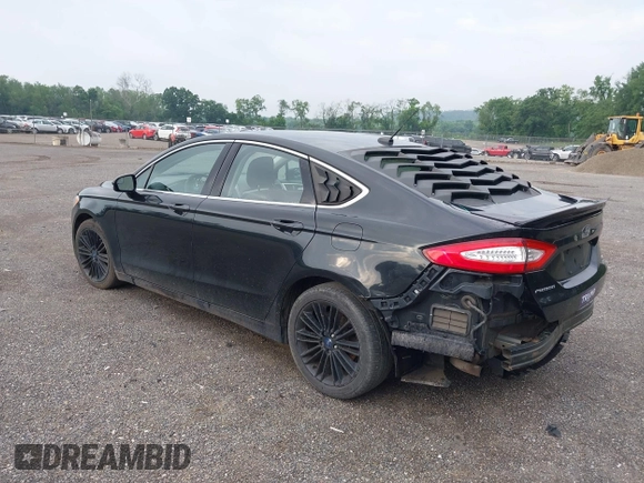 2015 Ford Fusion SE z VIN 3FA6P0H92FR111589, wystawiony jako IAAI lot #42610816 z przebiegiem 155 264 mil mil oraz . Historia ofert i sprzedaży dostępna na DreamBid. Obrazek 3.