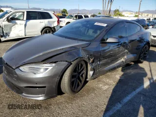 2021 Tesla Model S Long Range z VIN 5YJSA1E58MF434156, wystawiony jako Copart lot #46538425 z przebiegiem 23 510 mil mil oraz Szkoda całkowita • Salvage title. Historia ofert i sprzedaży dostępna na DreamBid. Obrazek 1.
