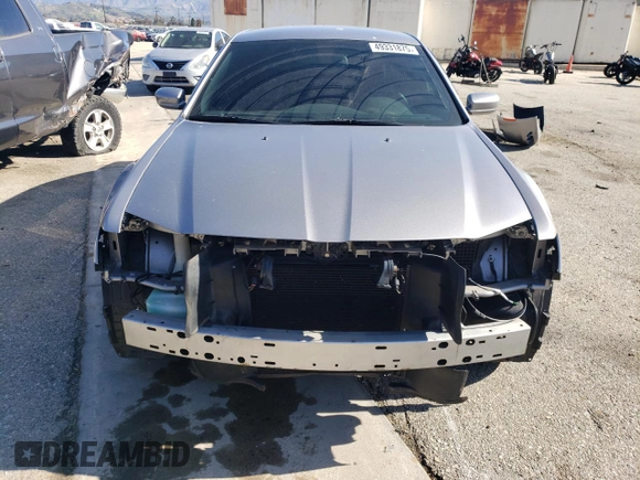 2018 Chrysler 300 S z VIN 2C3CCAGG8JH267272, wystawiony jako Copart lot #49331875 z przebiegiem 70 691 mil mil oraz Szkoda całkowita • Salvage title. Historia ofert i sprzedaży dostępna na DreamBid. Obrazek 5.