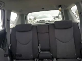 2007 Toyota RAV4 Sport with VIN JTMBK32V575016138, listed as a Copart auction lot 47578385 with 173,432 mi miles and Clean Title. Bid and sale history available at carsss.com. Image 10.
