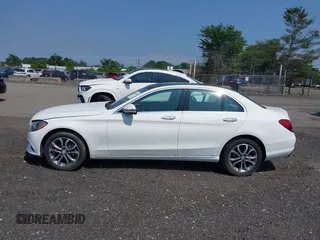 2017 Mercedes-Benz C 300 с VIN 55SWF4KB2HU204504, выставлен на аукционе IAAI как лот 42660080 с пробегом 40 202 миль миль и . История ставок и продаж доступна на DreamBid. Изображение 13.