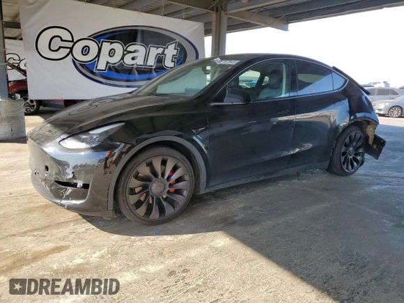2022 Tesla Model Y Performance with VIN 7SAYGDEF5NF339965, listed as a Copart auction lot 62187545 with 93,156 mi miles and Salvage title. Bid and sale history available at DreamBid. Image 1.