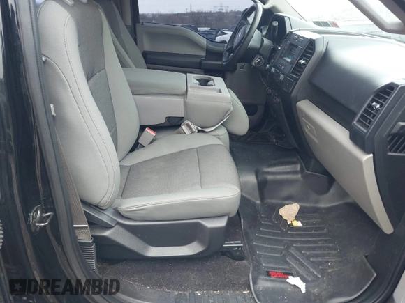 2016 Ford F-150 XLT with VIN 1FTEW1EP6GFC96021, listed as a IAAI auction lot 41878939 with 87,049 mi miles. Bid and sale history available at carsss.com. Image 5.
