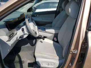 2020 Hyundai NEXO Limited z VIN KM8J84A69LU007979, wystawiony jako Copart lot #53657845 z przebiegiem 21 733 mil mil oraz Szkoda całkowita • Salvage title. Historia ofert i sprzedaży dostępna na DreamBid. Obrazek 7.