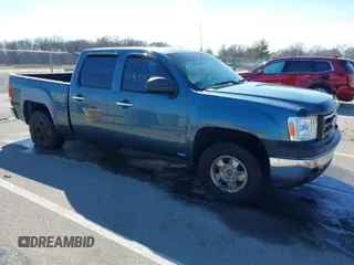 2010 GMC Sierra 1500 with VIN 3GTRCTEA7AG111448, listed as a IAAI auction lot 41800513 with Not Provided miles and . Bid and sale history available at DreamBid. Image 1.
